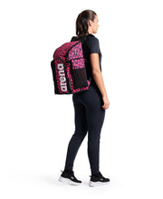 ARENA SPIKY III BACKPACK 45 ALLOVER VIOLET GERANIUM - Multicolour