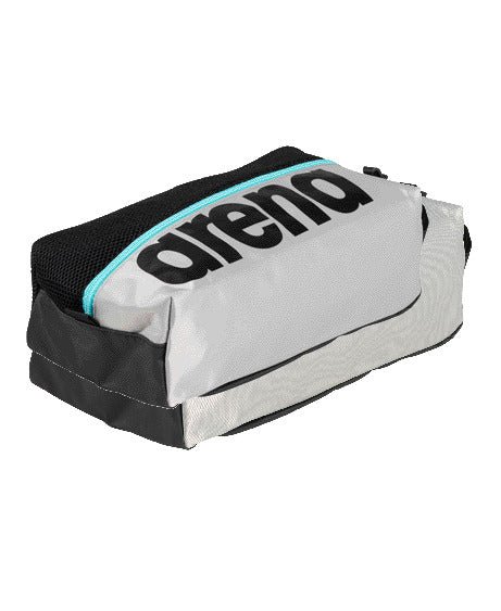 ARENA SPIKY III POCKET BAG - Silver