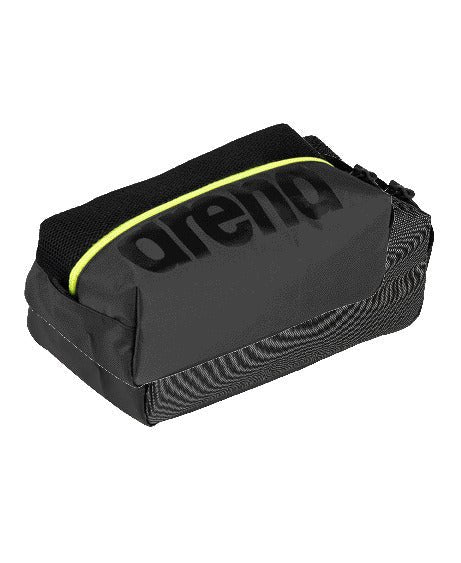 ARENA SPIKY III POCKET BAG - Black