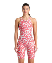 ARENA WOMENS LEOPARD SKIN GERANIUM POWERSKIN ST NEXT OPEN BACK KNEESUIT - Crimson