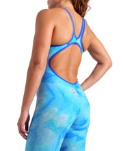 ARENA WOMENS POWERSKIN TIE - DYE COBALT CARBON AIR² OPEN BACK KNEESUIT - Blue